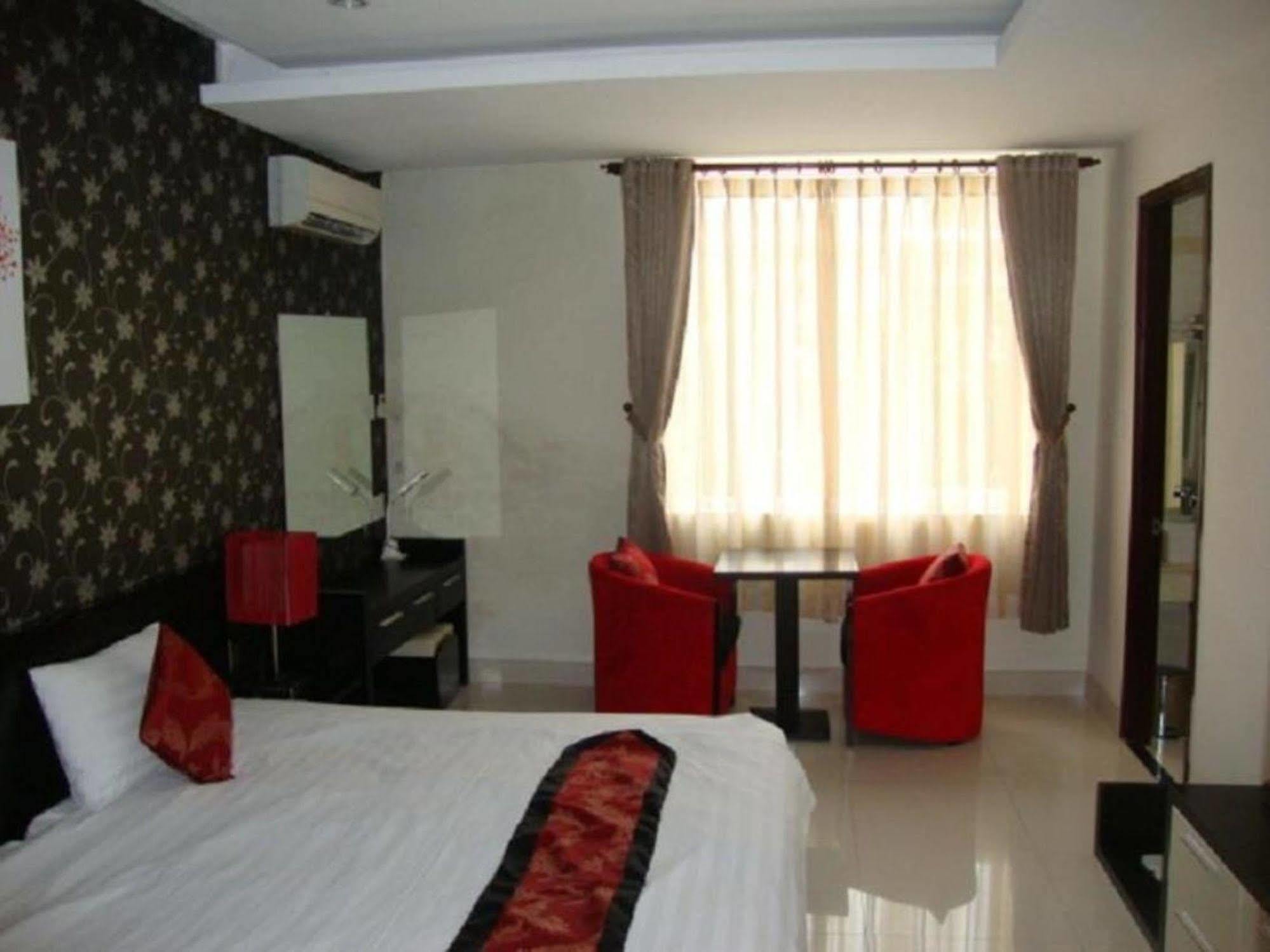 Trung Son Hotel Cidade de Ho Chi Minh Exterior foto